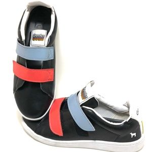 GOATS Leather Sneakers Size 9.5 US Great Shape ( used once for a photoshoot )